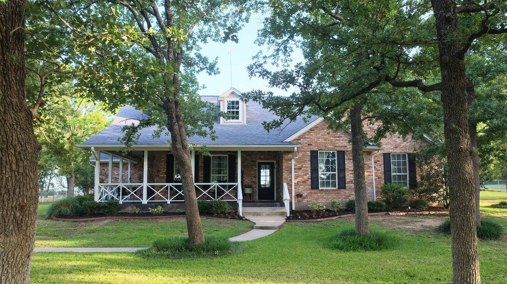 6 Acres of Land with Home for Sale in Paradise, Texas