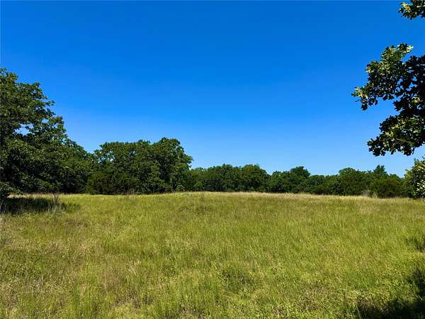 10 Acres of Land for Sale in Weatherford, Texas