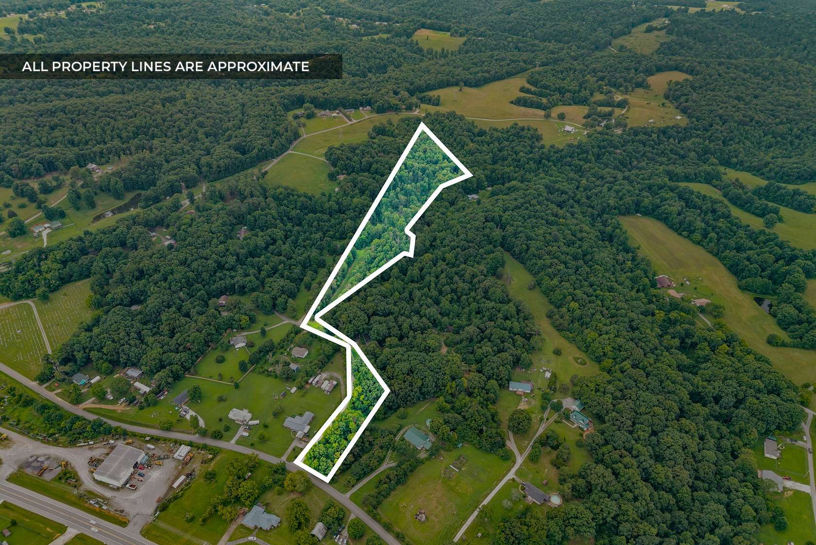 14 Acres of Land for Sale in White Bluff, Tennessee