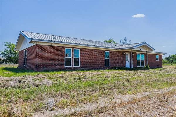 15 Acres of Land with Home for Sale in Bryan, Texas