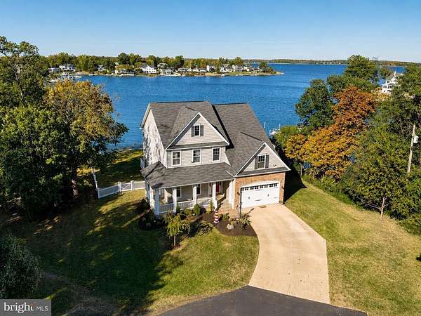 2 Acres of Land with Home for Sale in Edgewater, Maryland