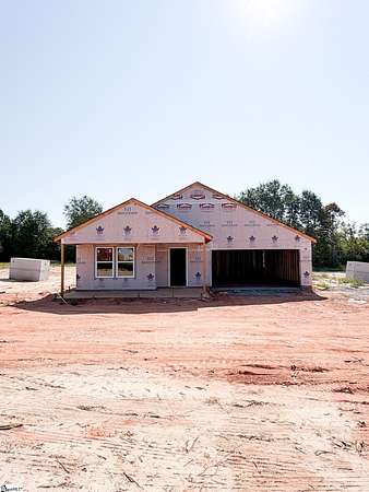 1.54 Acres of Land with Home for Sale in Gray Court, South Carolina