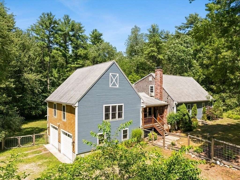 5.2 Acres of Land with Home for Sale in Freetown Town, Massachusetts