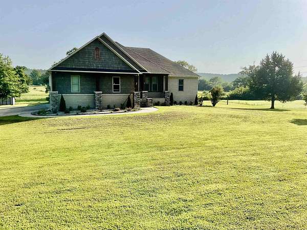 3 Acres of Land with Home for Sale in Greenbrier, Arkansas