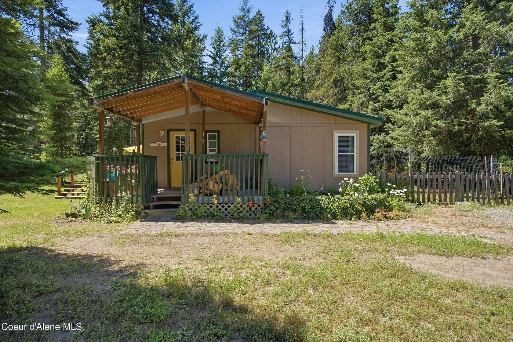 2.3 Acres of Land with Home for Sale in Oldtown, Idaho
