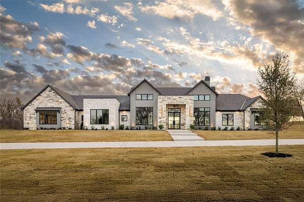 2 Acres of Land with Home for Sale in Weatherford, Texas