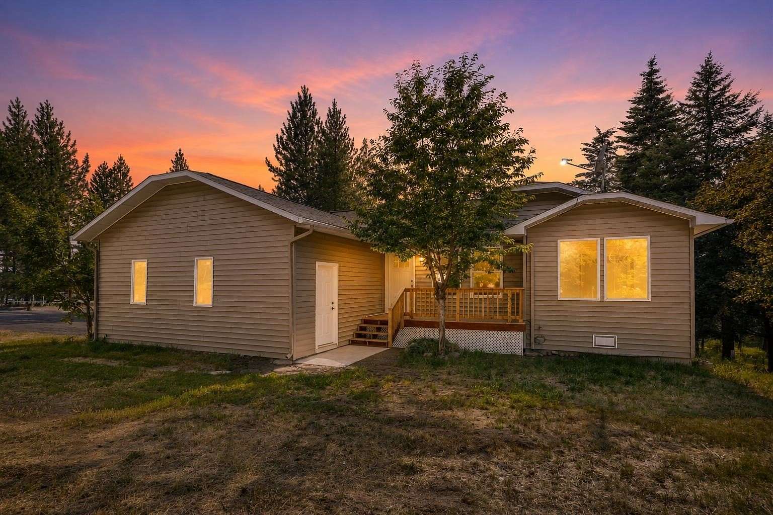9.72 Acres of Land with Home for Sale in Chattaroy, Washington