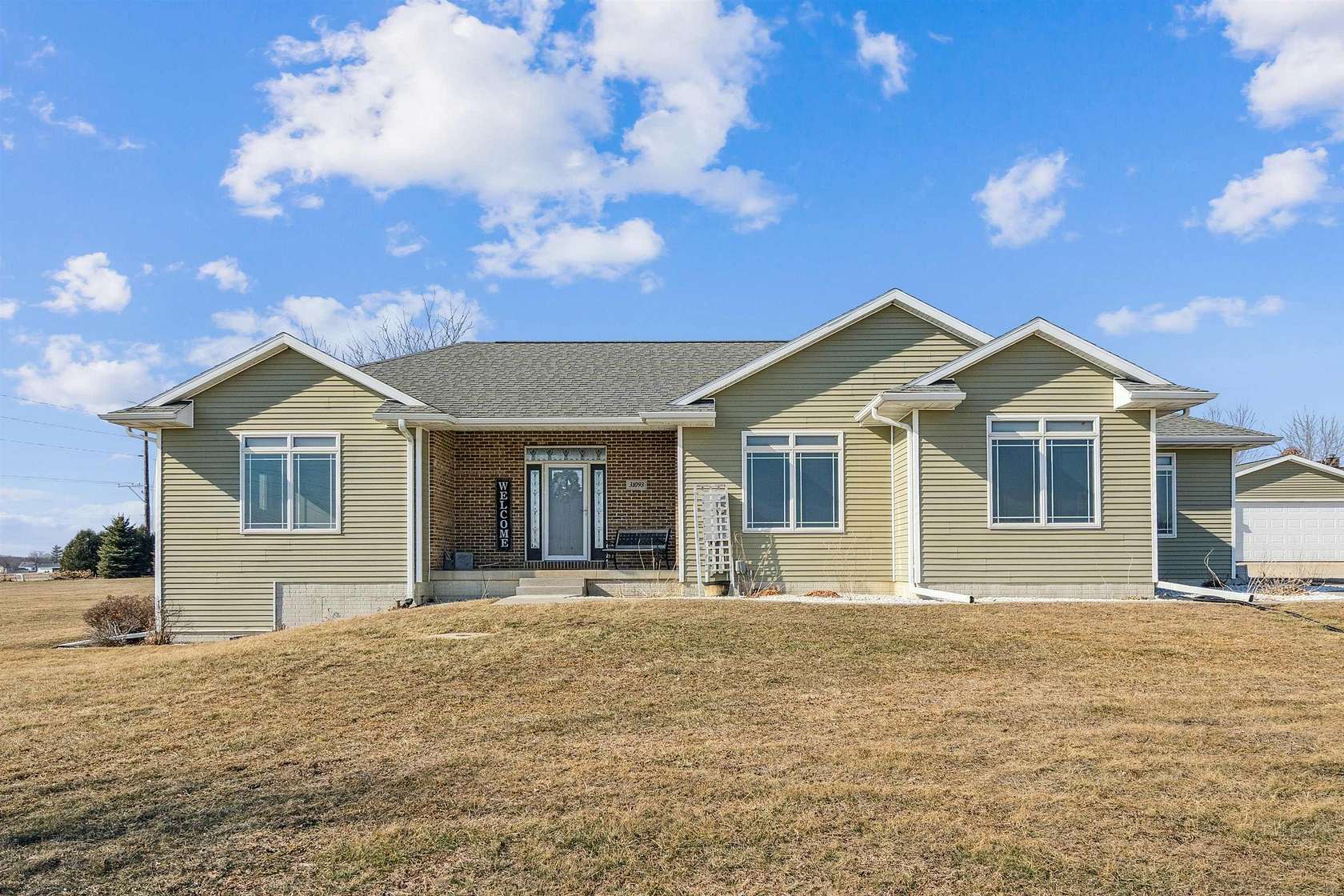 2.18 Acres of Land with Home for Sale in New Hartford, Iowa