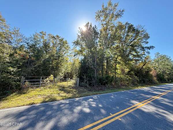 1.57 Acres of Residential Land for Sale in Greenwood, Florida