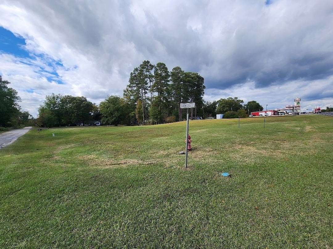 1.27 Acres of Commercial Land for Sale in Ore City, Texas