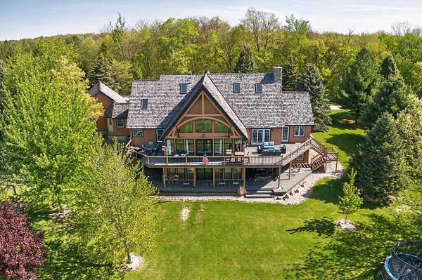 5 Acres of Land with Home for Sale in New Hartford, Iowa