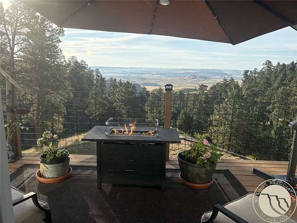 11.7 Acres of Land with Home for Sale in Billings, Montana