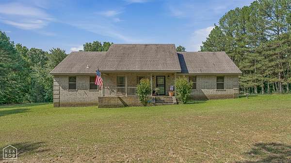 3.3 Acres of Land with Home for Sale in Jonesboro, Arkansas