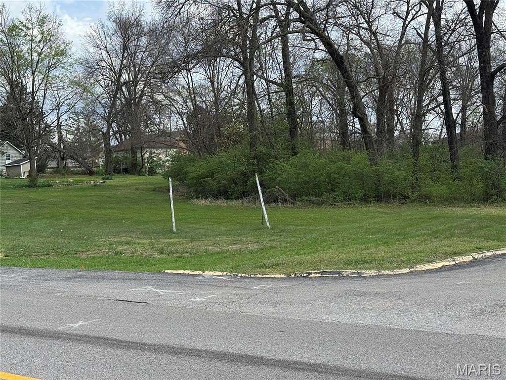0.89 Acres of Land for Sale in Eureka, Missouri