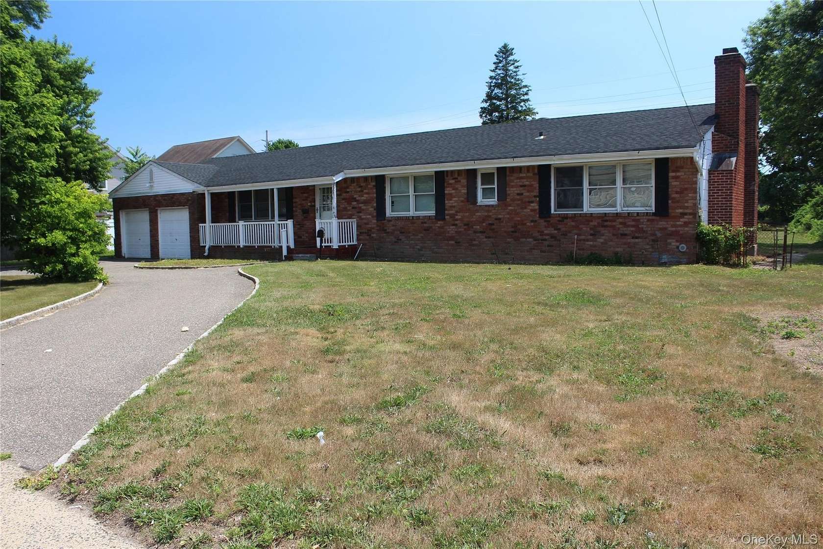 0.85 Acres of Residential Land for Sale in Farmingdale, New York