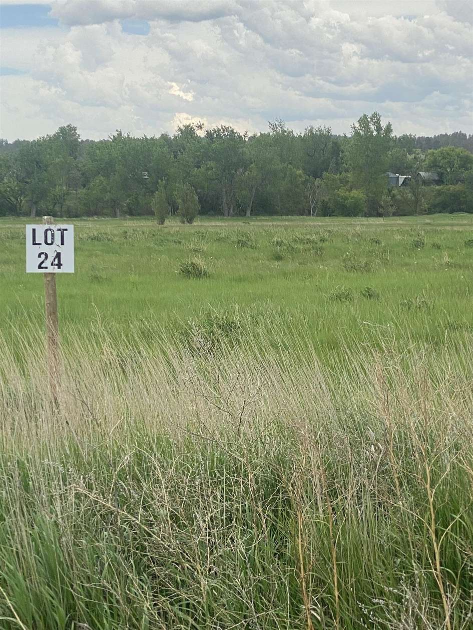 10 Acres of Land for Sale in Belle Fourche, South Dakota