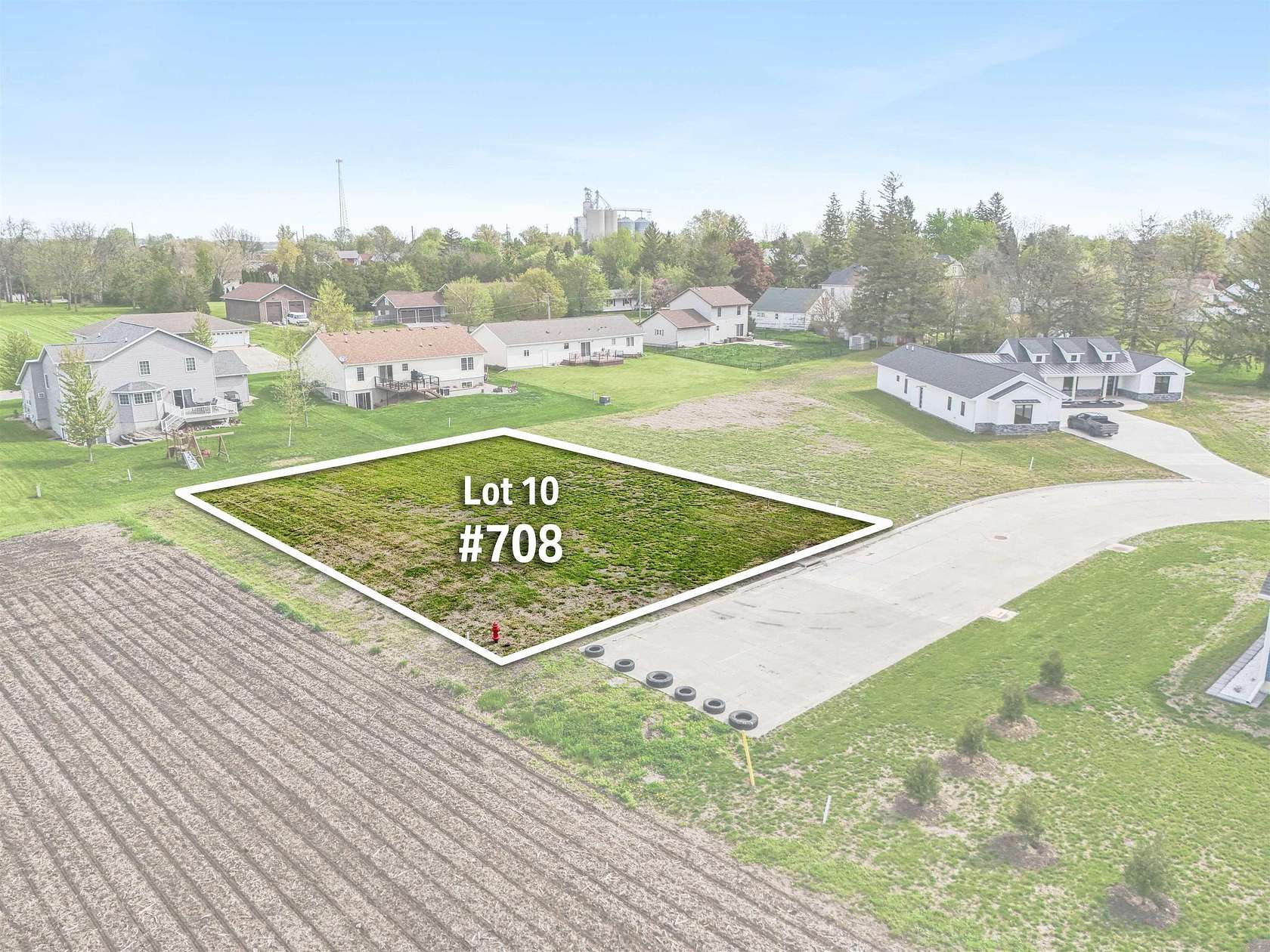 0.29 Acres of Residential Land for Sale in Dysart, Iowa