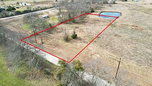 1.27 Acres of Residential Land for Sale in Celeste, Texas