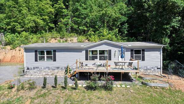 19 Acres of Land with Home for Sale in Rogersville, Tennessee
