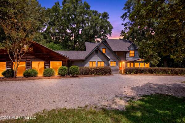 2 Acres of Land with Home for Sale in Hattiesburg, Mississippi