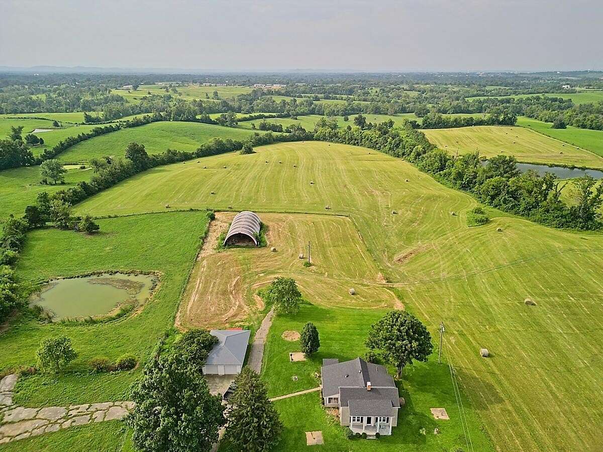 33 Acres of Agricultural & Residential Land for Sale in Richmond, Kentucky
