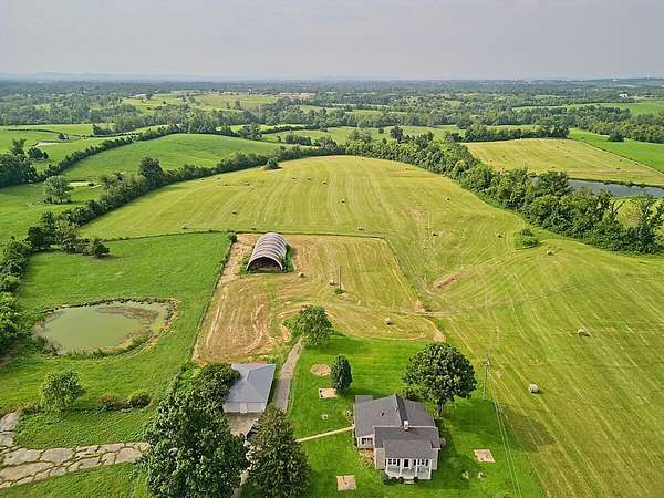 33 Acres of Agricultural & Residential Land for Sale in Richmond, Kentucky