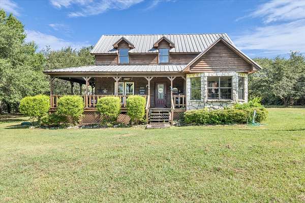 4.29 Acres of Land with Home for Sale in Bruceville, Texas
