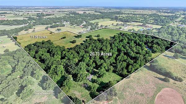 12 Acres of Land for Sale in Gainesville, Texas