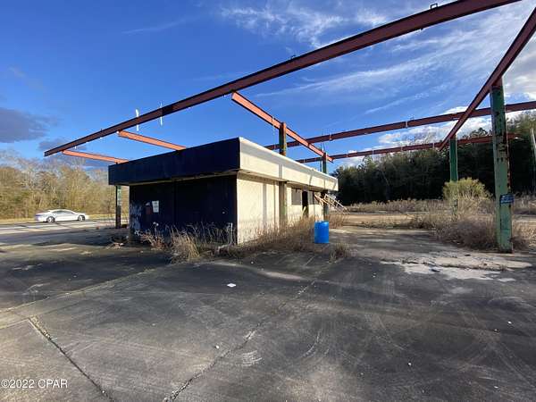 4 Acres of Improved Mixed-Use Land for Sale in Campbellton, Florida