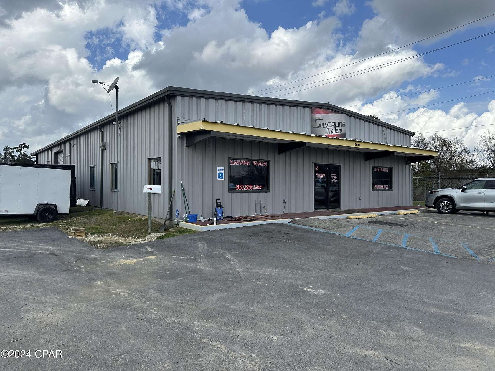 2.52 Acres of Improved Mixed-Use Land for Sale in Marianna, Florida