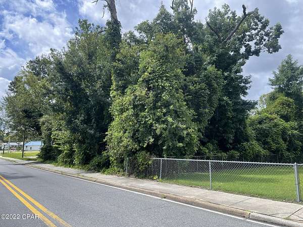 0.45 Acres of Land for Sale in Marianna, Florida