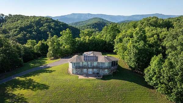 31 Acres of Recreational Land with Home for Sale in Meadowview, Virginia