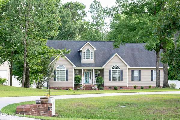 2 Acres of Land with Home for Sale in Jacksonville, North Carolina