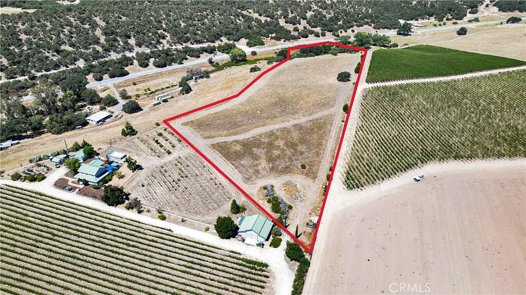 10 Acres of Recreational & Residential Land for Sale in Bradley, California
