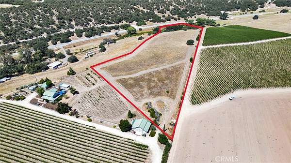 10 Acres of Recreational & Residential Land for Sale in Bradley, California