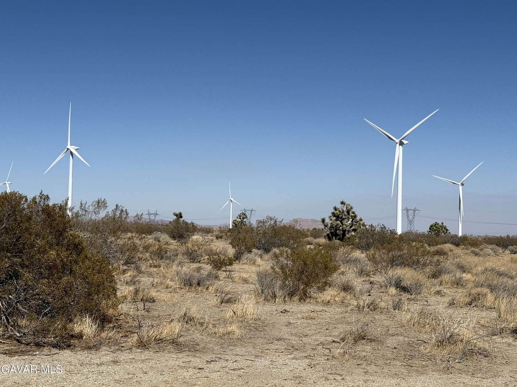 10 Acres of Residential Land for Sale in Rosamond, California