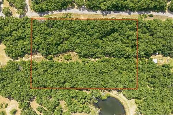5 Acres of Residential Land for Sale in Ardmore, Oklahoma