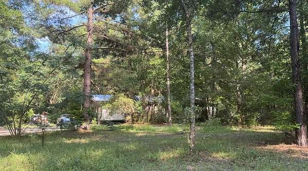 18 Acres of Recreational Land with Home for Sale in Picayune, Mississippi