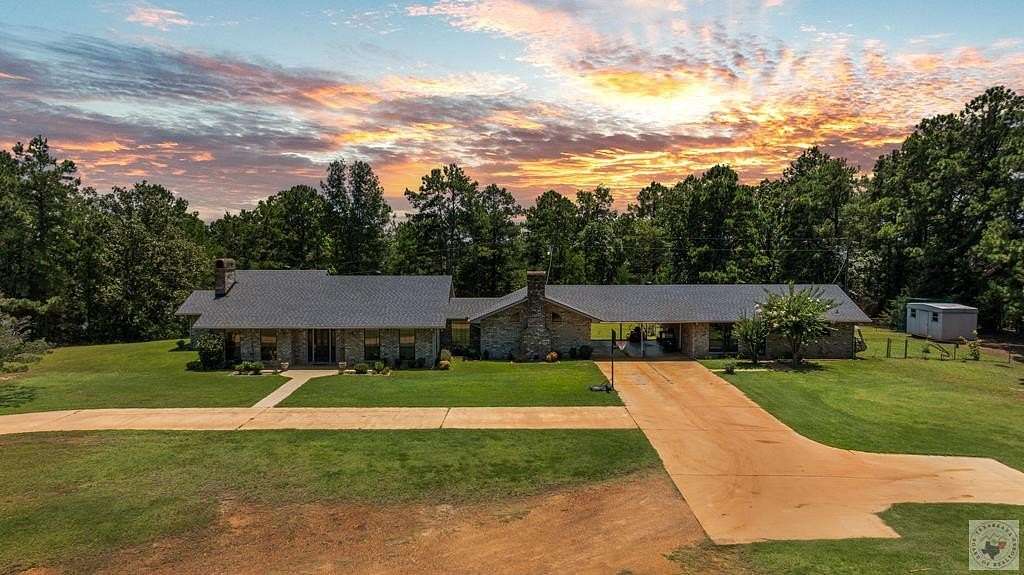 10 Acres of Land with Home for Sale in Queen City, Texas