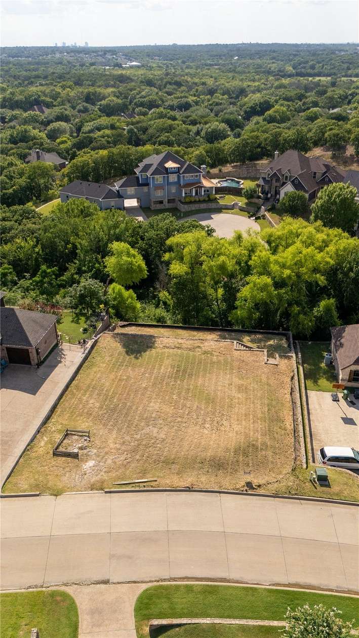 0.37 Acres of Residential Land for Sale in Arlington, Texas