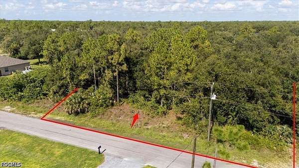 1 Acre of Residential Land for Sale in Lehigh Acres, Florida