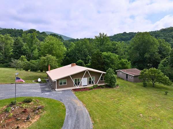 23.7 Acres of Recreational Land with Home for Sale in Saltville, Virginia