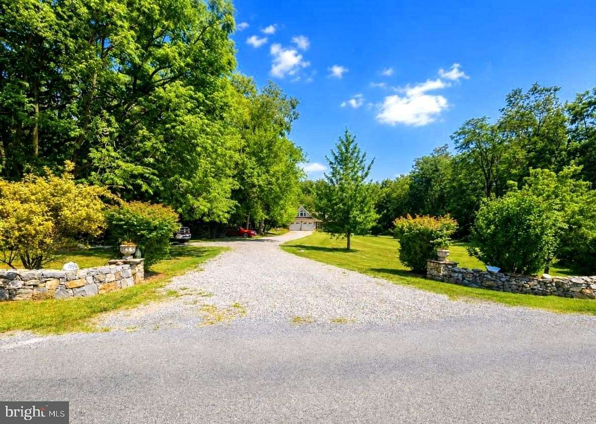 6 Acres of Land with Home for Sale in Berryville, Virginia