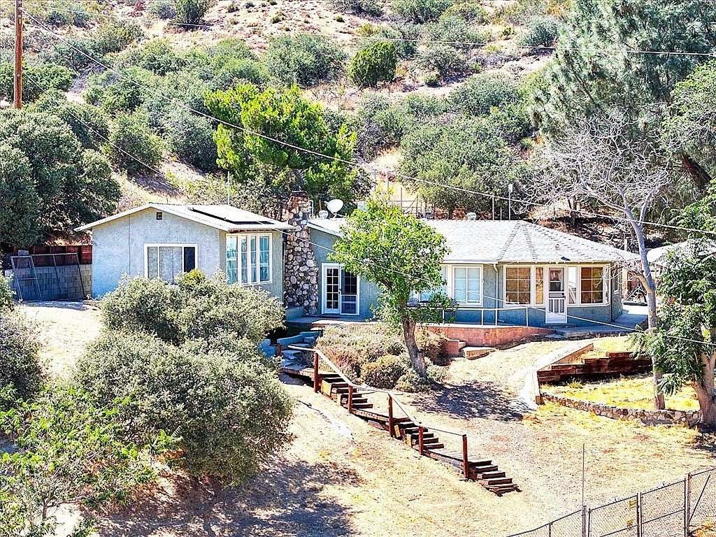 3.53 Acres of Land with Home for Sale in Acton, California