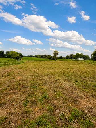 5.34 Acres of Residential Land for Sale in Smithville, Tennessee