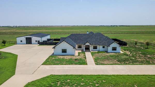12.6 Acres of Land with Home for Sale in Amarillo, Texas