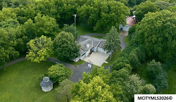 11.3 Acres of Land with Home for Sale in Mason City, Iowa