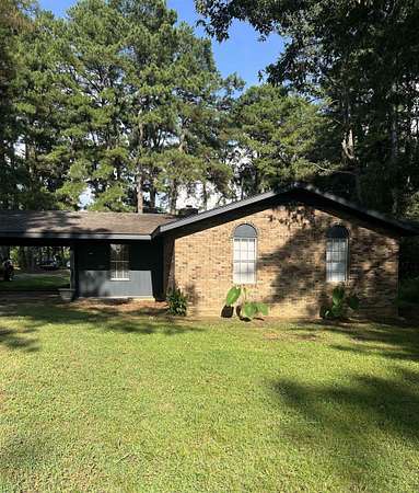1.6 Acres of Land with Home for Sale in Mason, Tennessee