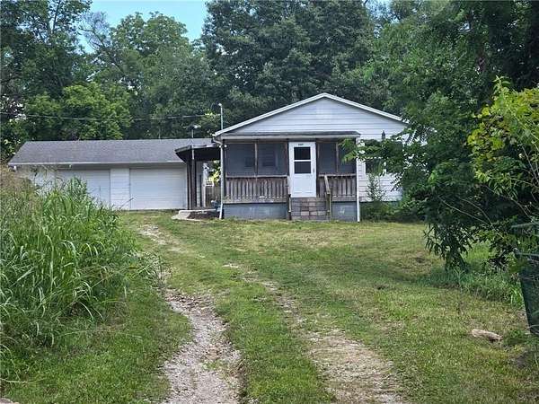 1.5 Acres of Land with Home for Sale in Bonner Springs, Kansas