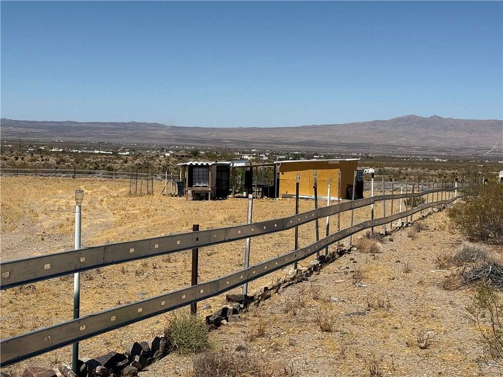 2.5 Acres of Land for Sale in Dolan Springs, Arizona